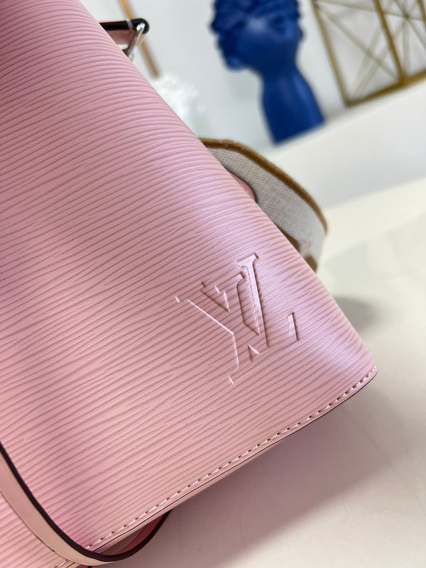 LOV - Luxurious Totes - 1318