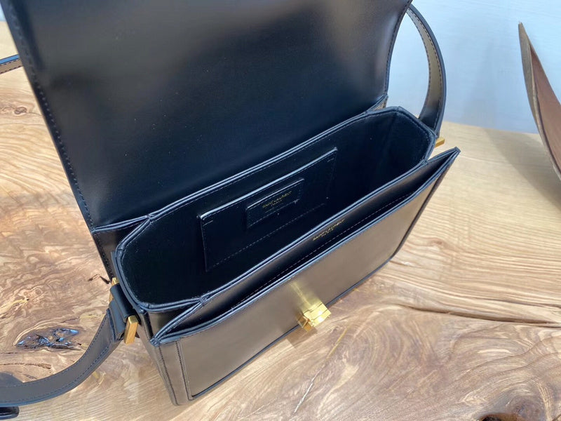 Luxurious Totes - Latest - 9513