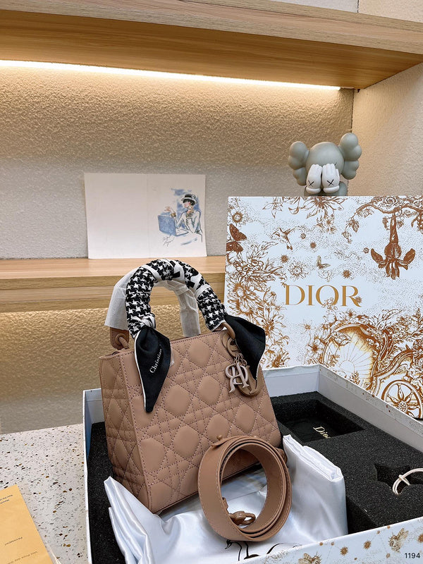 Luxurious Totes - DOR2 Bags - 302