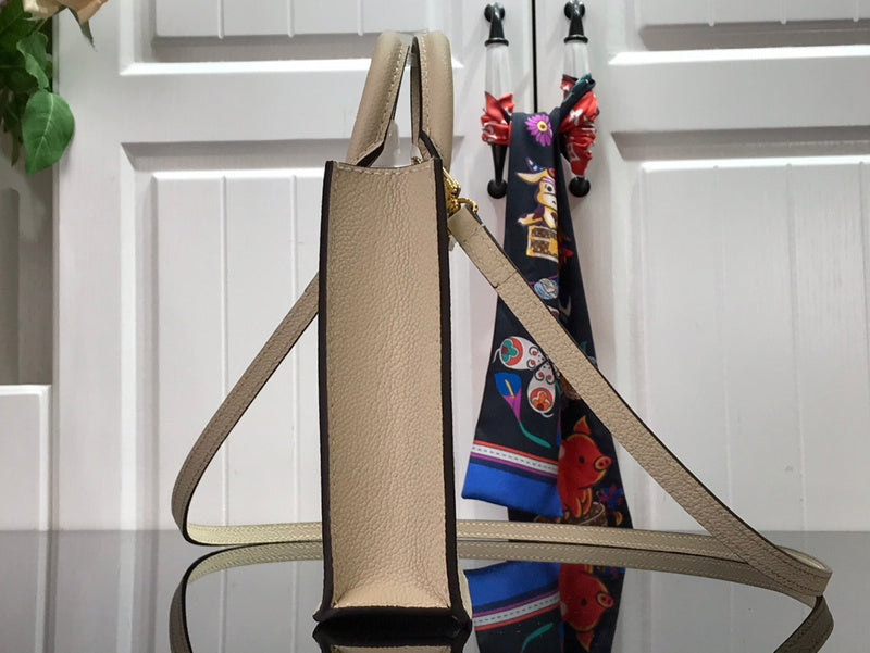 LOV - Luxurious Totes - 2475