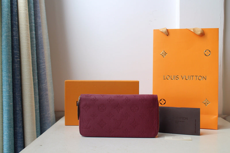 Luxurious Totes - Latest - 877
