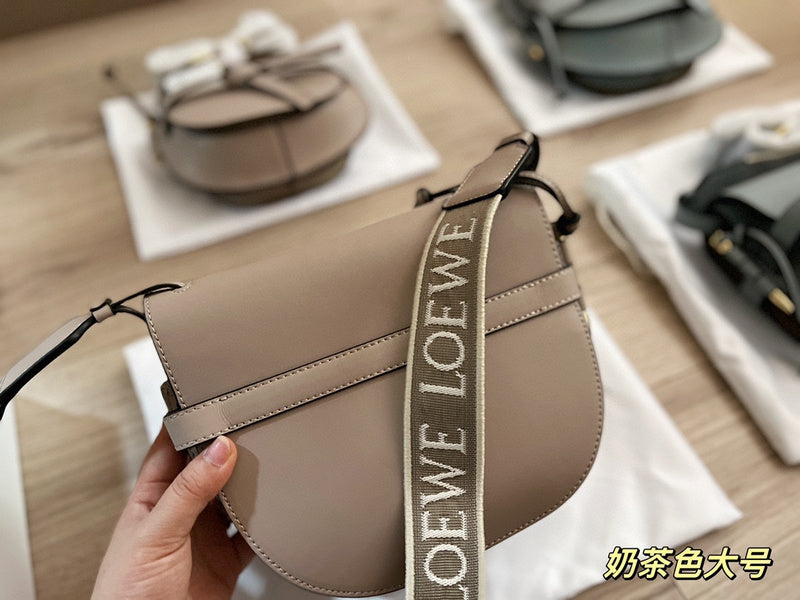 Luxurious Totes - LW-CH Bags - 023