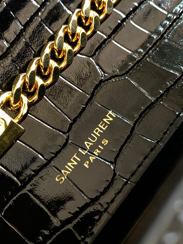 Luxurious Totes - Latest - 8605