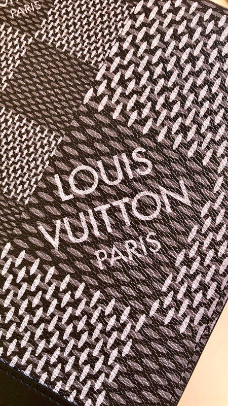 LOV - Luxurious Totes - 2512