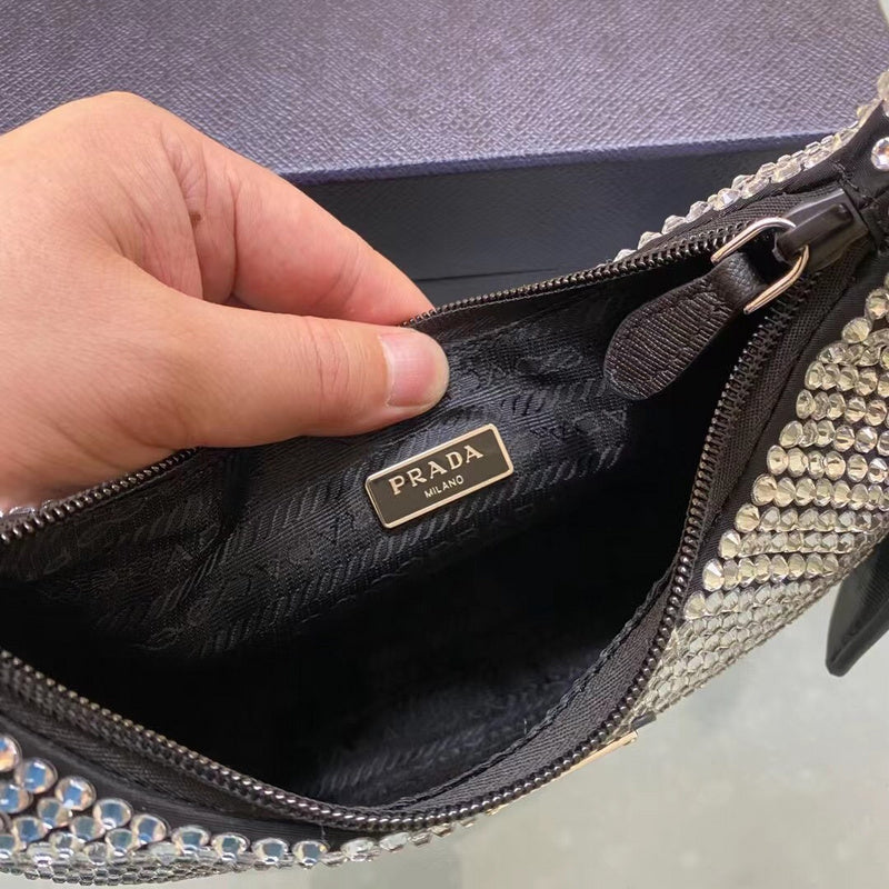 PDA - Luxurious Totes - 188
