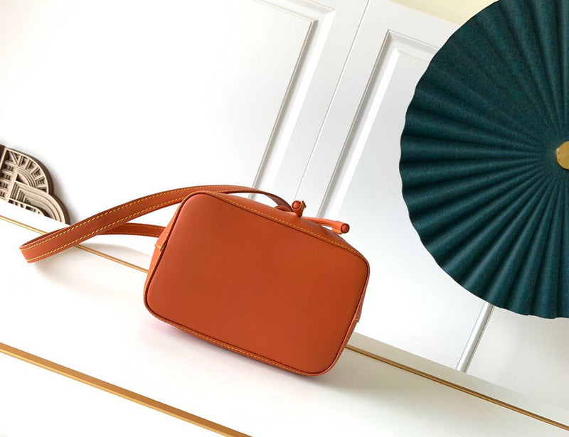 Luxurious Totes - Latest - 9727