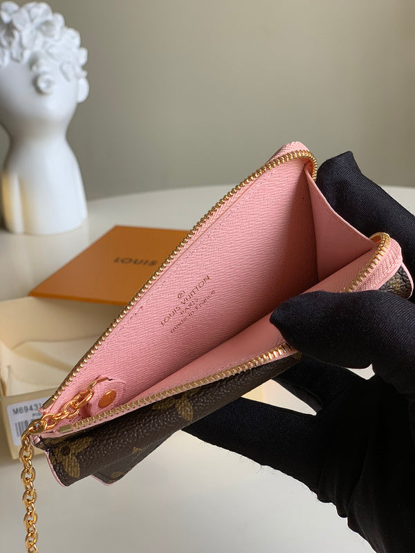 Luxurious Totes - Latest - 830