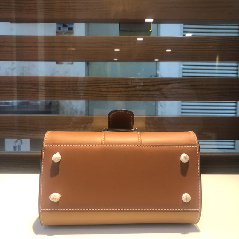 Luxurious Totes - Latest - 6138