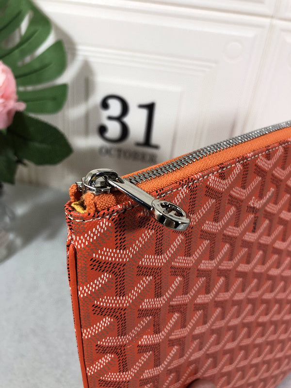 Lux-Totes - GOD Bags - 387