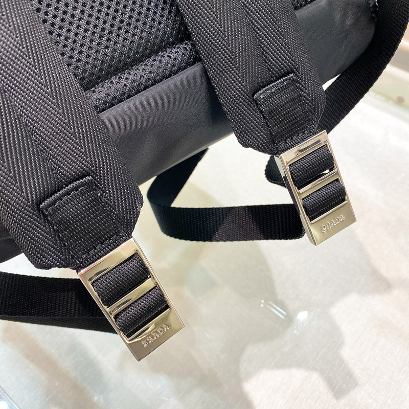 GUI - Luxurious Totes - 535