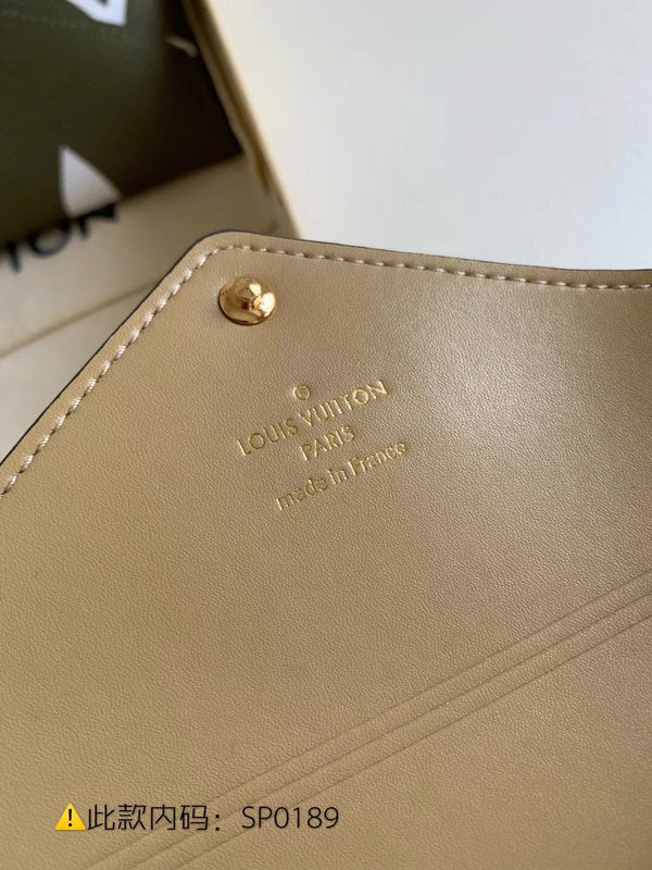 Luxurious Totes - Latest - 2391