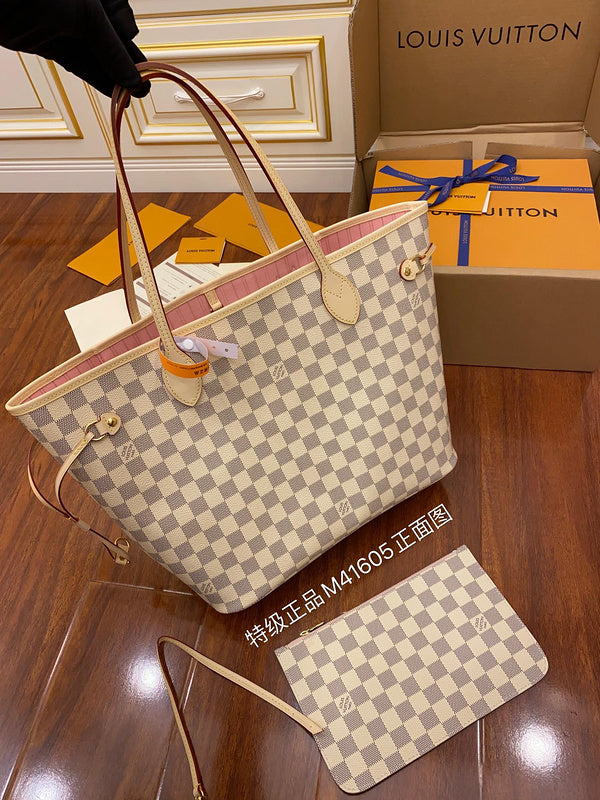 LOV - Luxurious Totes - 2524