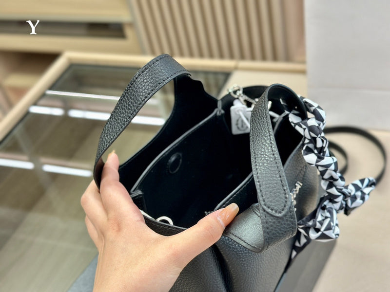 Luxurious Totes - PDA3 Bags - 015