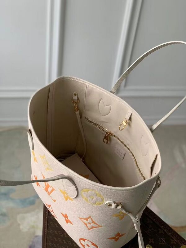 LOV - Luxurious Totes - 219