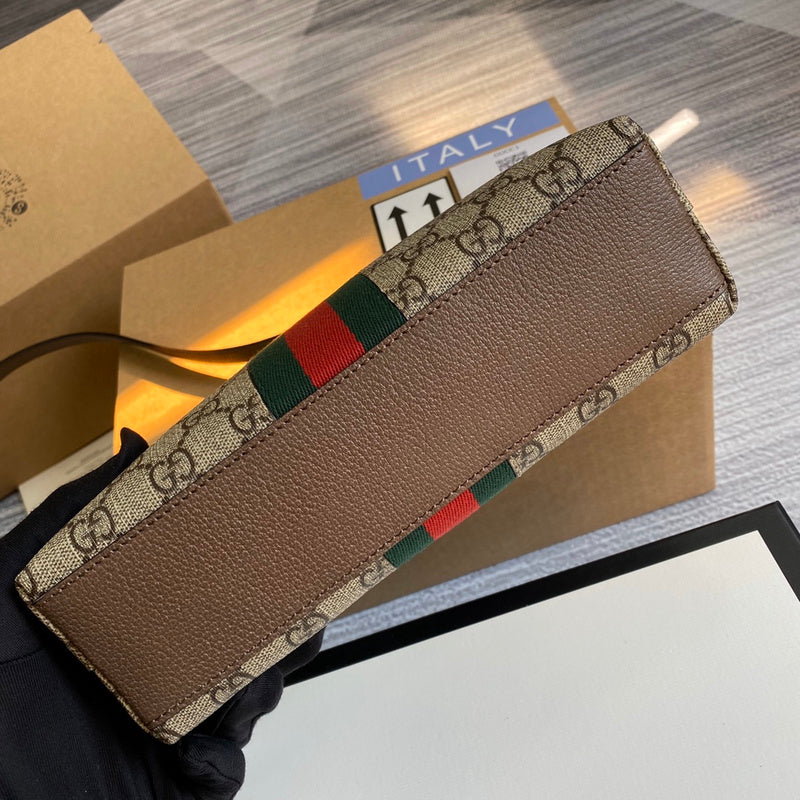 GUI - Luxurious Totes - 1177