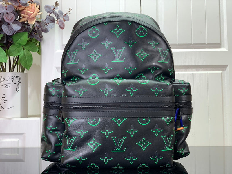 LOV - Luxurious Totes - 785