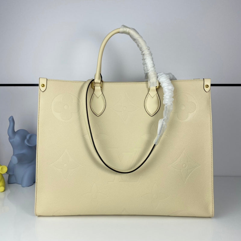 LOV - Luxurious Totes - 2561