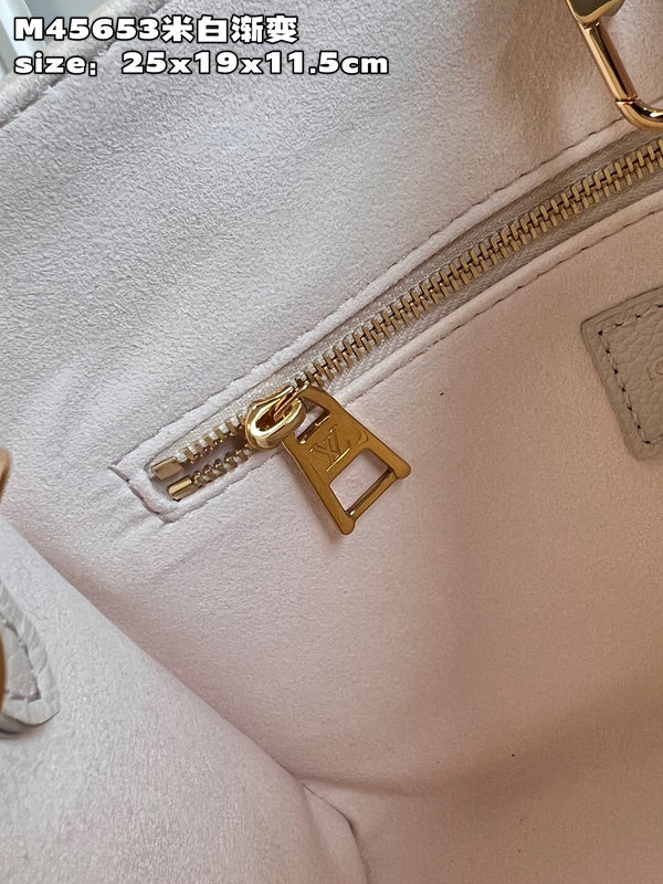 LOV - Luxurious Totes - 195