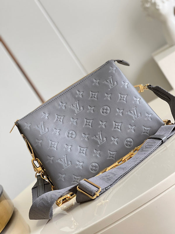 LOV - Luxurious Totes - 1062