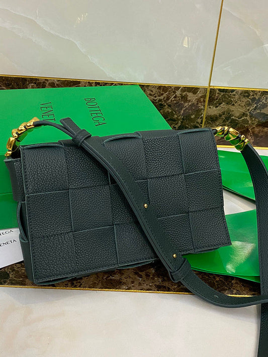 Luxurious-Totes - BV Bags - 3009