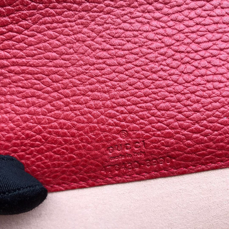 Luxurious Totes - Latest - 4398