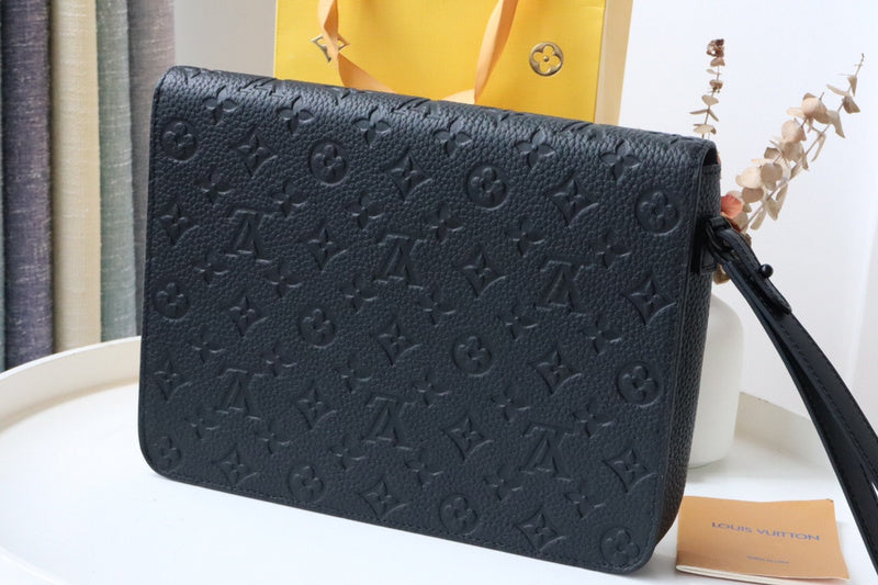 LOV - Luxurious Totes - 1617