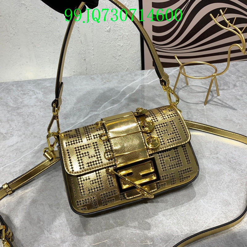 GC - Shoulder - 3357