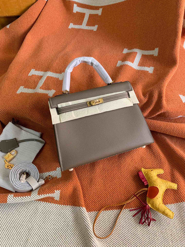 Luxurious Totes - Latest - 6790