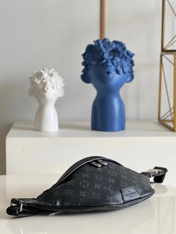 LOV - Luxurious Totes - 944