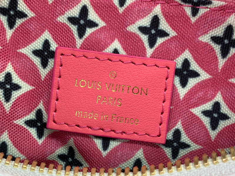 LOV - Luxurious Totes - 091