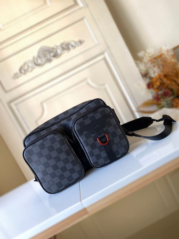 LOV - Luxurious Totes - 1675
