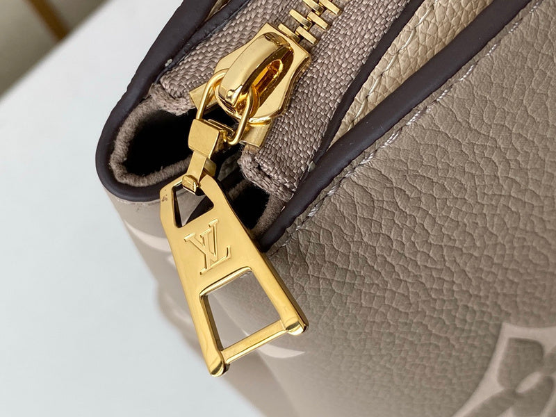 LOV - Luxurious Totes - 2260