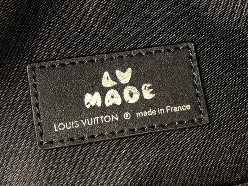 LOV - Luxurious Totes - 2024