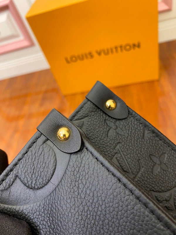 LOV - Luxurious Totes - 367