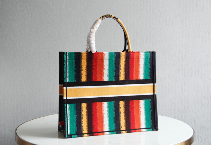Luxurious Totes - Latest - 6533
