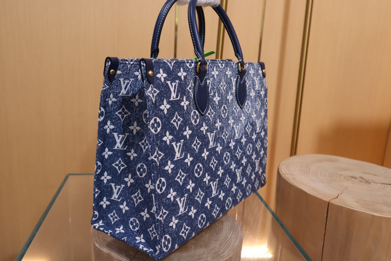 LOV - Luxurious Totes - 1573