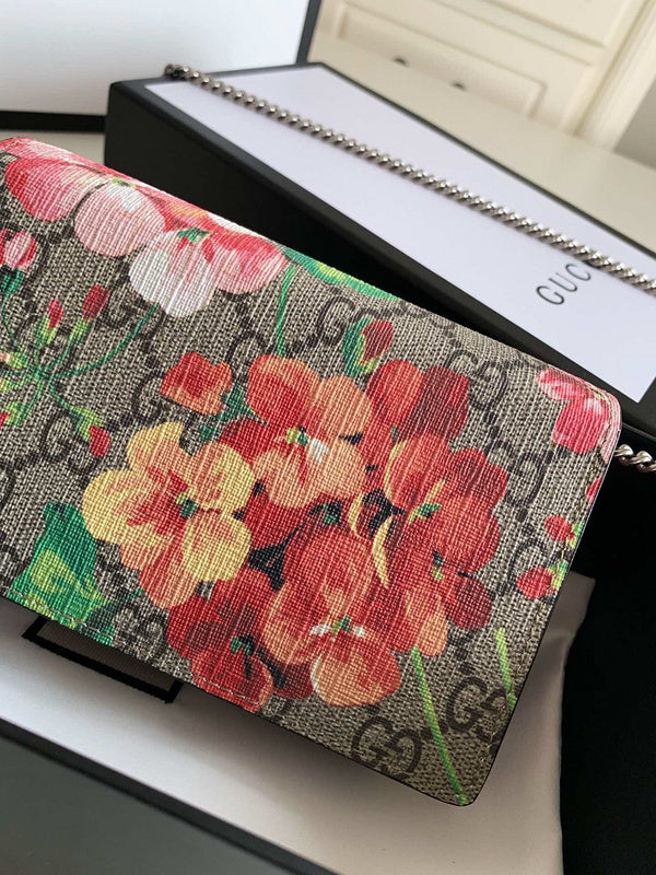 Luxurious Totes - Latest - 10017