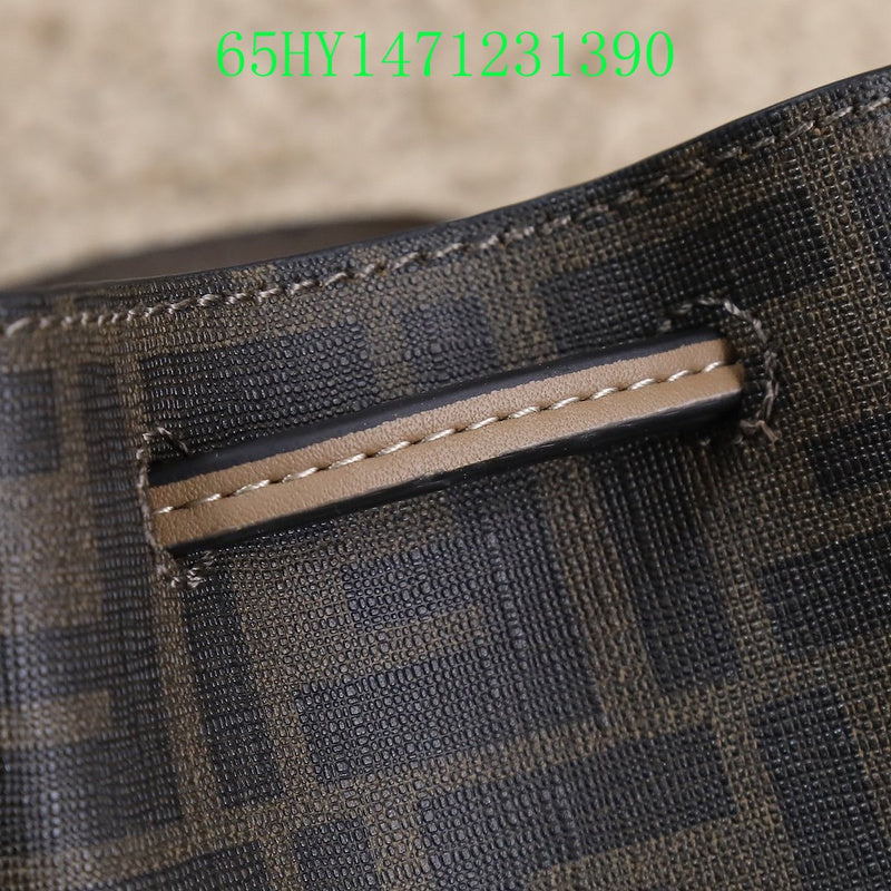 GC - Shoulder - 2757