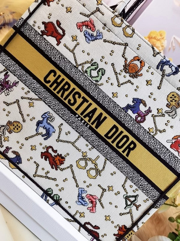 Luxurious Totes - Latest - 6236