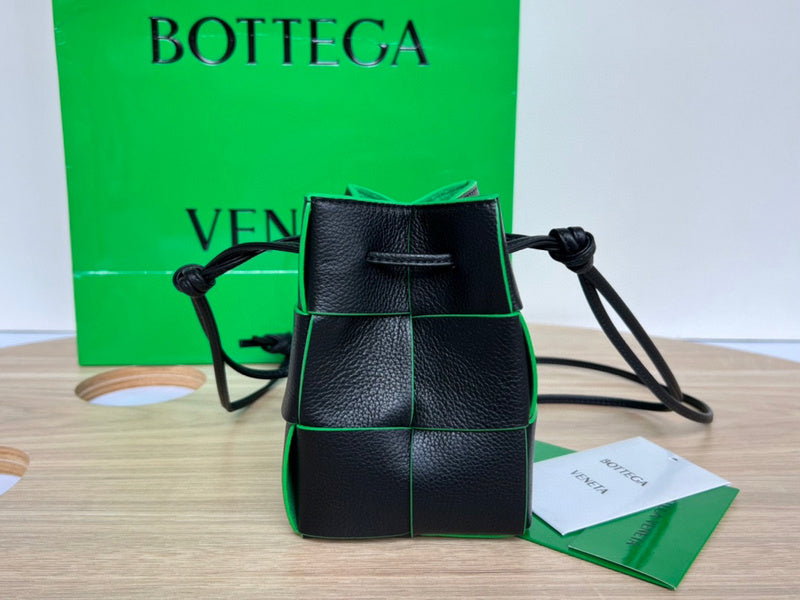 Luxurious-Totes - BV Bags - 1179
