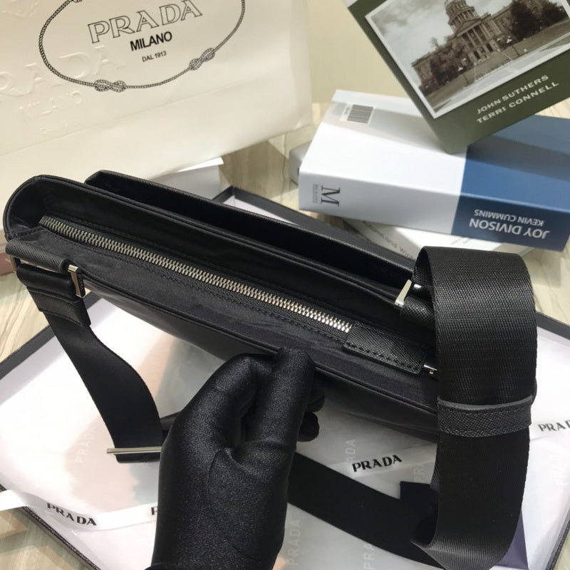PDA - Luxurious Totes - 013