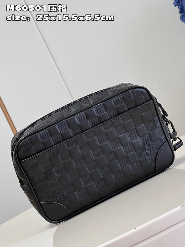 LOV - Luxurious Totes - 361