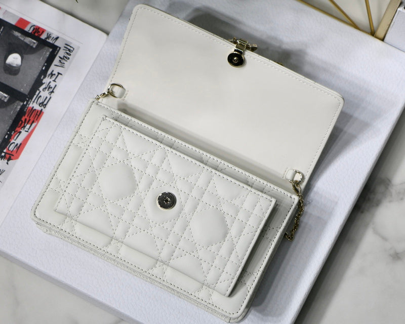 Luxurious Totes - Latest - 6459