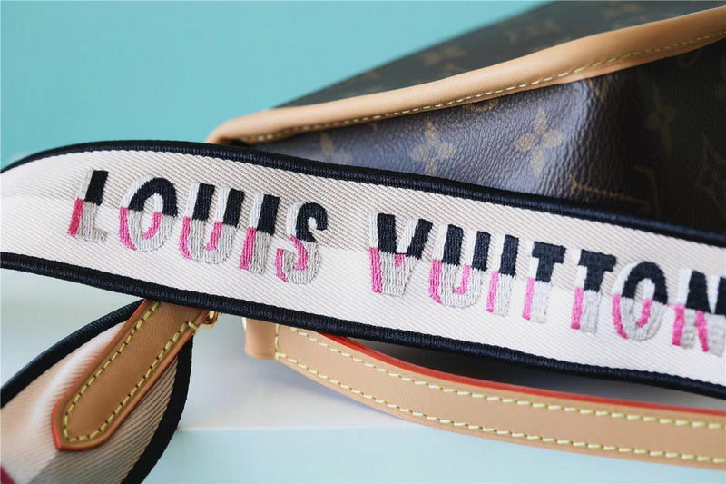 Lux-Totes - LOV Bags - 1080