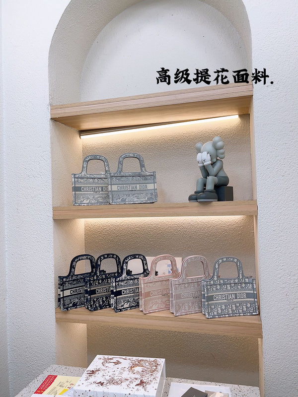 Luxurious Totes - DOR2 Bags - 076