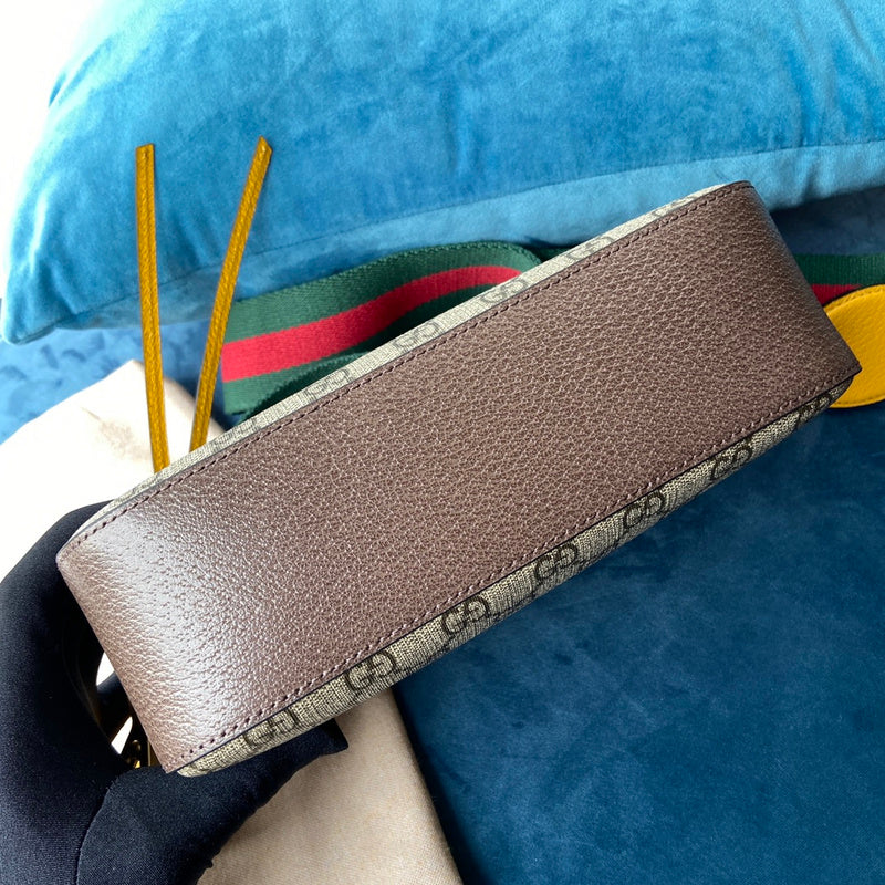GUI - Luxurious Totes - 470