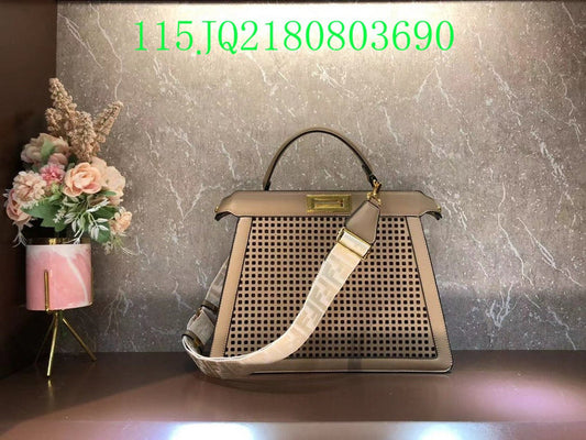 GC - Shoulder - 3242