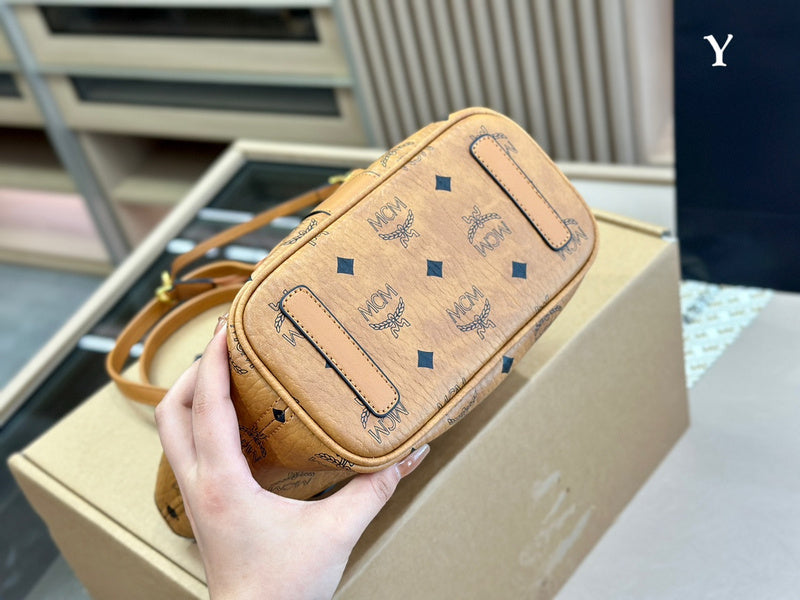 Luxurious Totes - CMM Bags - 006