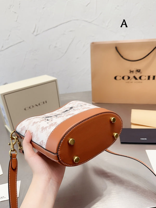 Luxurious Totes - CCH2 Bags - 129