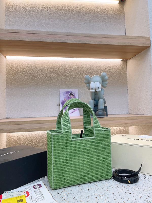 Luxurious Totes - LW-CH Bags - 002